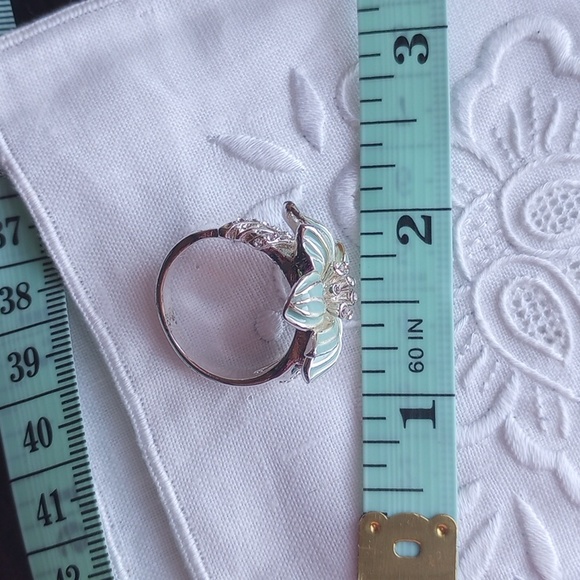 Vintage Silver mint green flower with rhinestone center ring - Picture 9 of 10